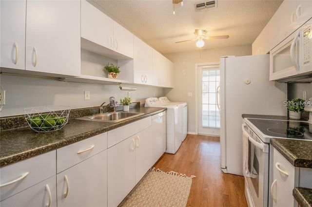 361 WINTER RIDGE BOULEVARD 361, Winter Haven, FL 33881