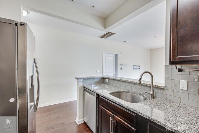 712 Strassle Way, South Plainfield, NJ 07080