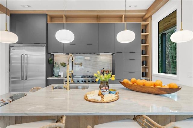 942 Peachtree Battle NW Circle, Atlanta, GA 30327