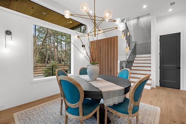 942 Peachtree Battle NW Circle, Atlanta, GA 30327