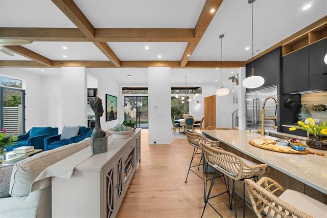 942 Peachtree Battle NW Circle, Atlanta, GA 30327