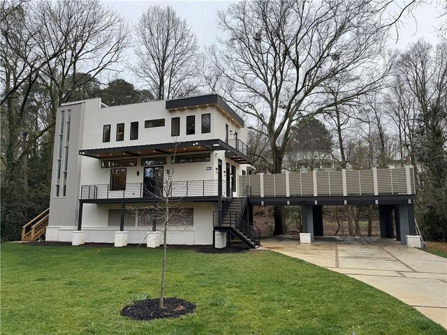 942 Peachtree Battle NW Circle, Atlanta, GA 30327