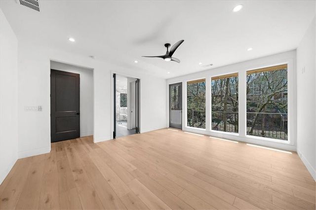 942 Peachtree Battle NW Circle, Atlanta, GA 30327