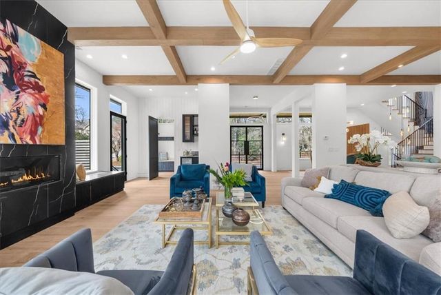 942 Peachtree Battle NW Circle, Atlanta, GA 30327