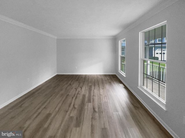 1 PEMBROOKE VIEW CT, Gaithersburg, MD 20877