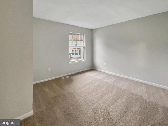 1 PEMBROOKE VIEW CT, Gaithersburg, MD 20877