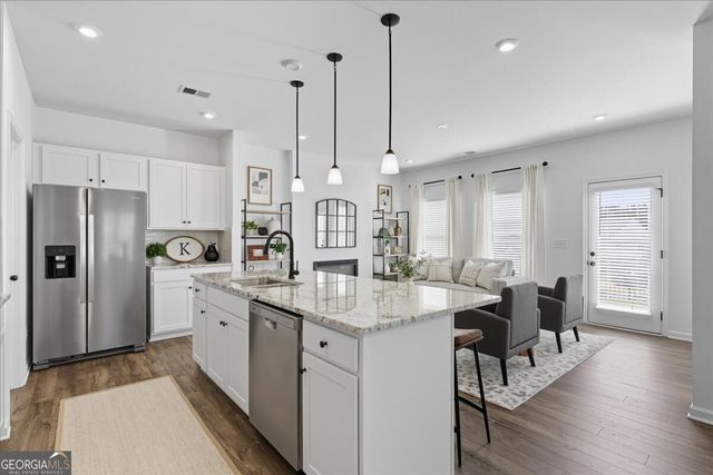 1174 Park Center Circle, Austell, GA 30168