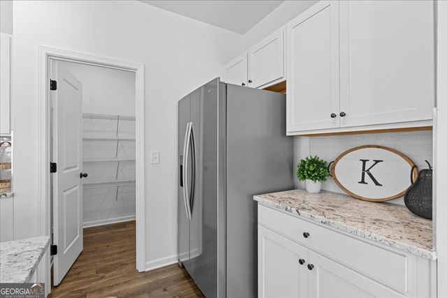 1174 Park Center Circle, Austell, GA 30168