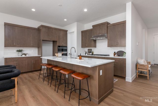 2310 N Asturian Ave, Middleton, ID 83644