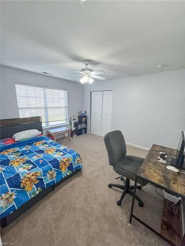 242 Bailey Park DR, Hampton, VA 23669
