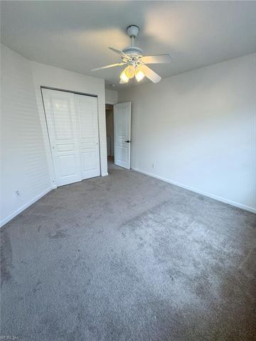242 Bailey Park DR, Hampton, VA 23669