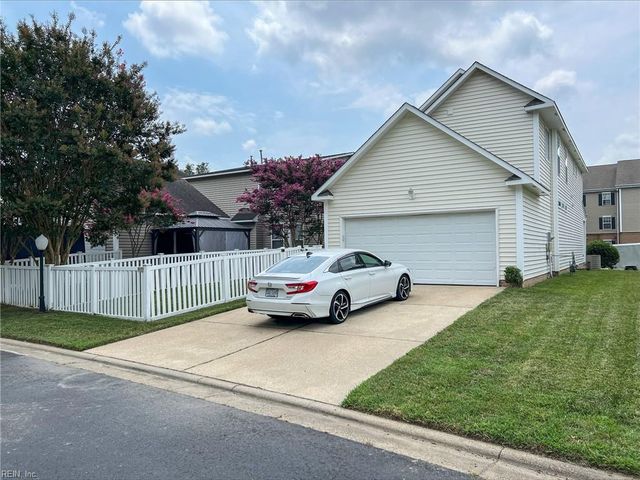 242 Bailey Park DR, Hampton, VA 23669