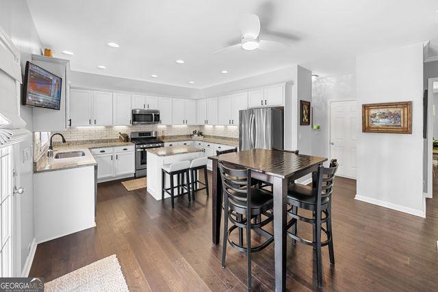 701 Silver Mist Way, Canton, GA 30114