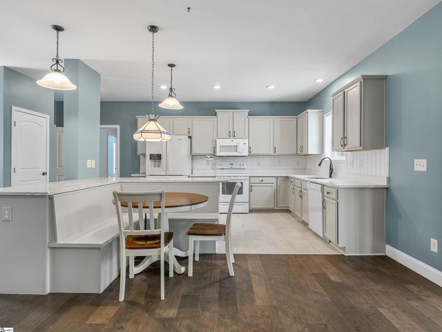 2500 S Blackstock Road, Landrum, SC 29356