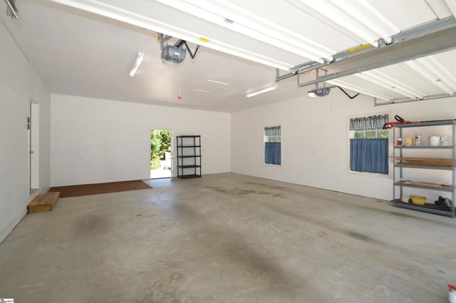 2500 S Blackstock Road, Landrum, SC 29356