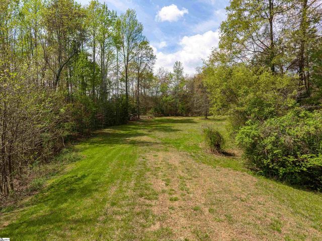 2500 S Blackstock Road, Landrum, SC 29356