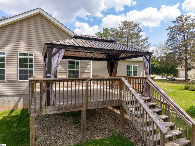 2500 S Blackstock Road, Landrum, SC 29356