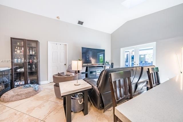 15568 SW 138th Pl, Miami, FL 33177