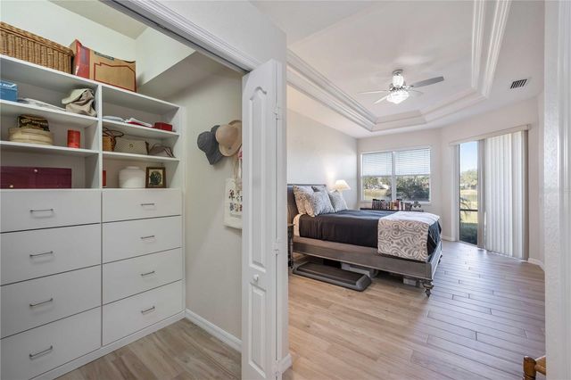 9109 WINTER HARBOUR WAY, Bradenton, FL 34212