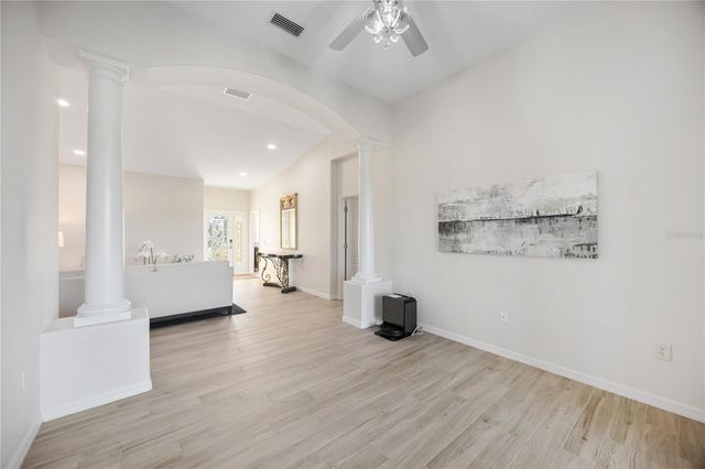 9109 WINTER HARBOUR WAY, Bradenton, FL 34212