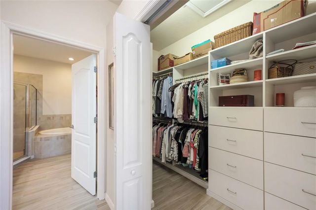 9109 WINTER HARBOUR WAY, Bradenton, FL 34212