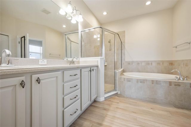 9109 WINTER HARBOUR WAY, Bradenton, FL 34212