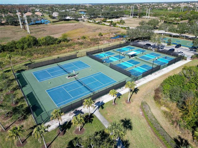 9109 WINTER HARBOUR WAY, Bradenton, FL 34212