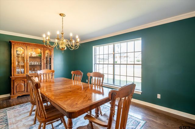 1921 Sterling Dr., Tyler, TX 75701