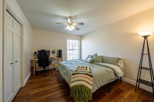 1921 Sterling Dr., Tyler, TX 75701