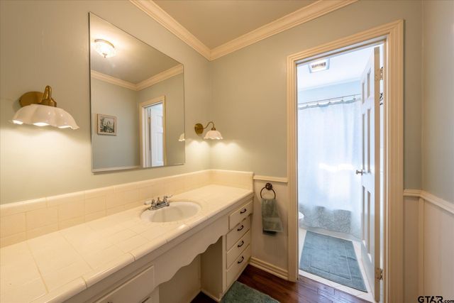 1921 Sterling Dr., Tyler, TX 75701