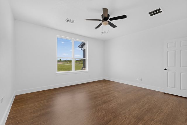 204 County Road 1001, Greenville, TX 75401