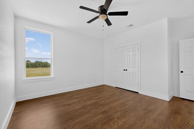 204 County Road 1001, Greenville, TX 75401