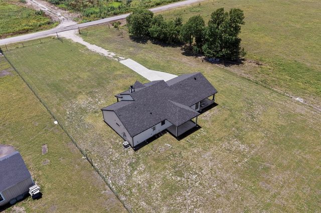 204 County Road 1001, Greenville, TX 75401
