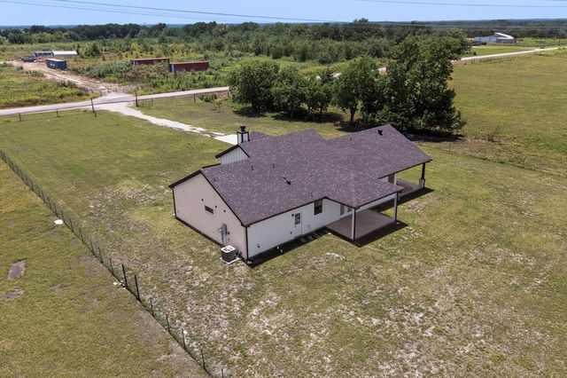 204 County Road 1001, Greenville, TX 75401
