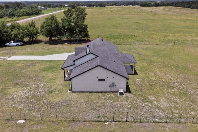 204 County Road 1001, Greenville, TX 75401