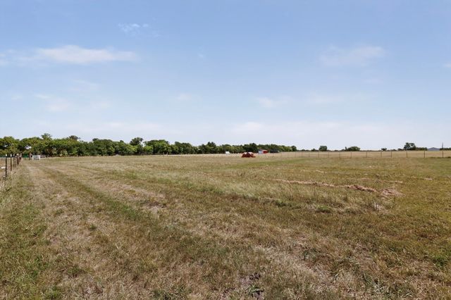 204 County Road 1001, Greenville, TX 75401