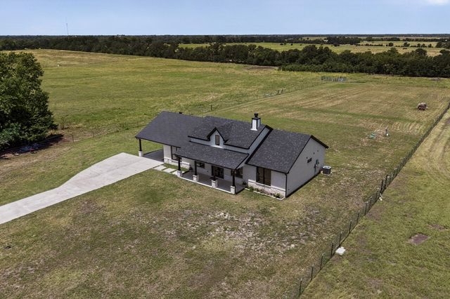 204 County Road 1001, Greenville, TX 75401