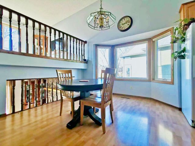 16347 Adret Court, Eden Prairie, MN 55346