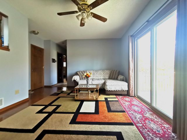 16347 Adret Court, Eden Prairie, MN 55346