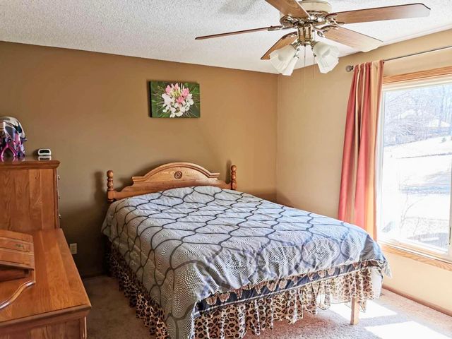 16347 Adret Court, Eden Prairie, MN 55346