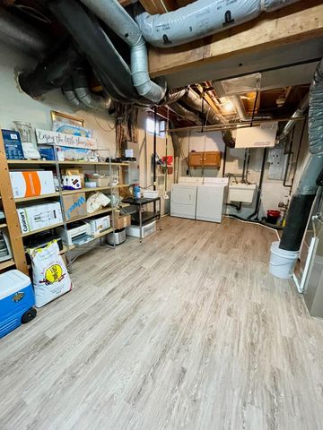 16347 Adret Court, Eden Prairie, MN 55346