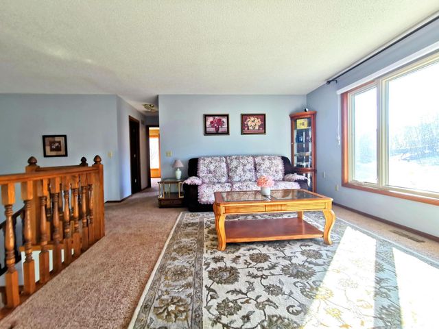 16347 Adret Court, Eden Prairie, MN 55346