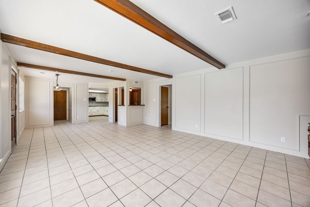 2404 Heather Hill Lane, Plano, TX 75075