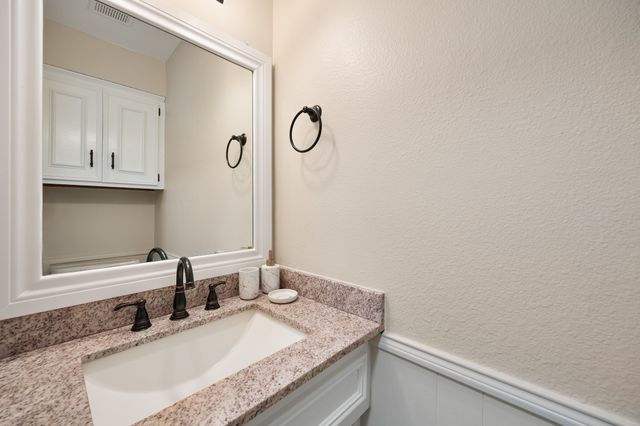 2404 Heather Hill Lane, Plano, TX 75075