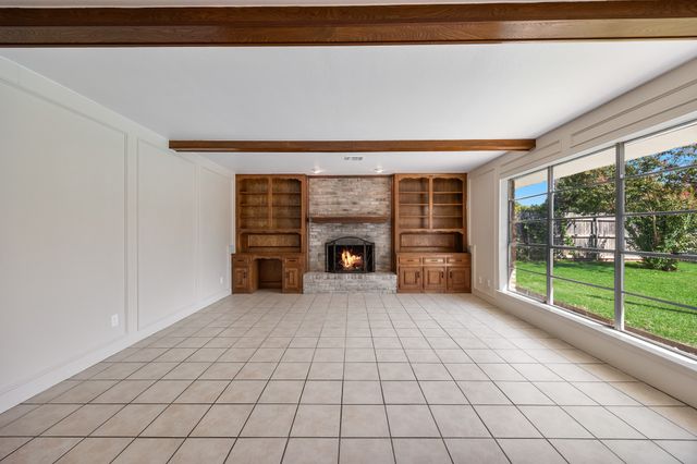 2404 Heather Hill Lane, Plano, TX 75075