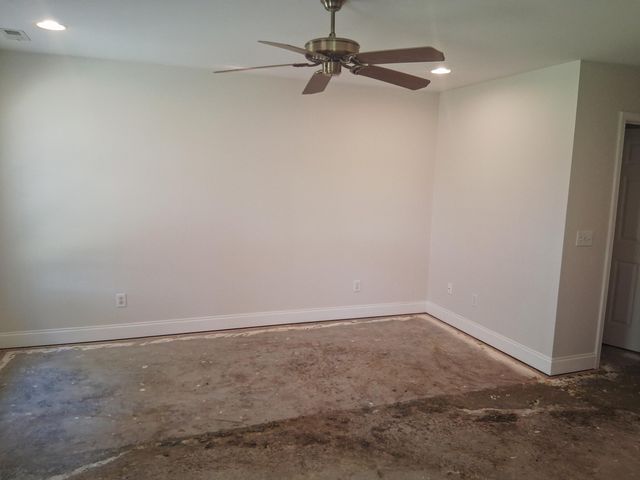 835 Torrey Pines Drive, Sumter, SC 29150