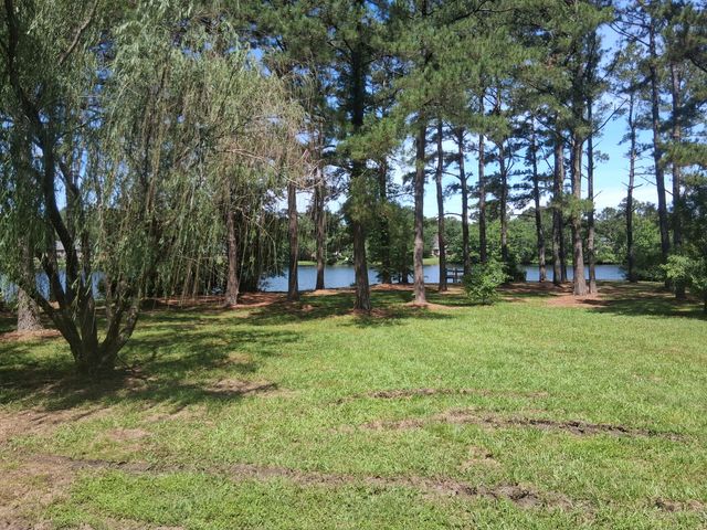 835 Torrey Pines Drive, Sumter, SC 29150