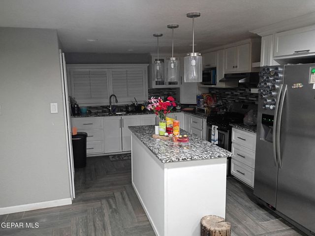 225 POLO INN Road, El Paso, TX 79915