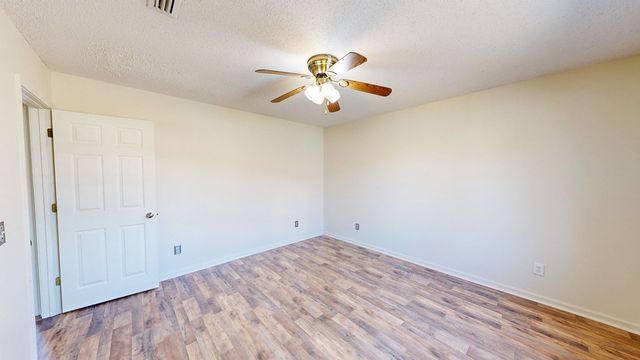 102 S Davis Street, Columbia, AL 36319