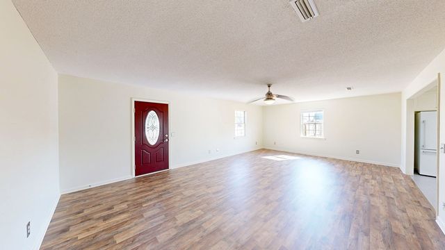 102 S Davis Street, Columbia, AL 36319